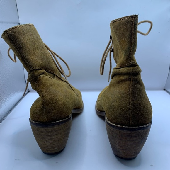 Mtng Originals Tan Suede Leather Lace Up Ankle Boots Size 37  US 7 cottage - Picture 6 of 9